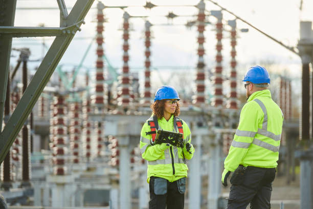 Best Emergency Electrician Near Me  in Carpentersvle, IL